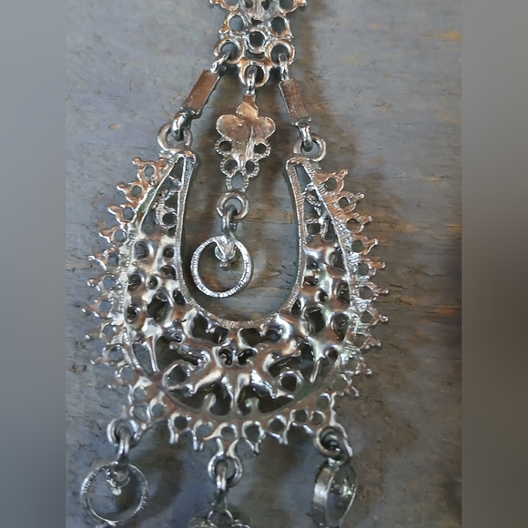 Vtg Chandelier Dangle Rhinestone Crystal Statement Earrings - Picture 12 of 16